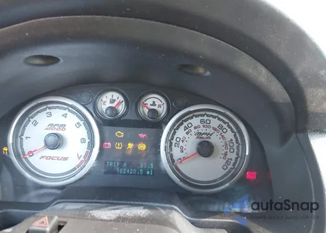 2010 Ford Focus Se из США, поврежденный, VIN 1FAHP3FN4AW201763